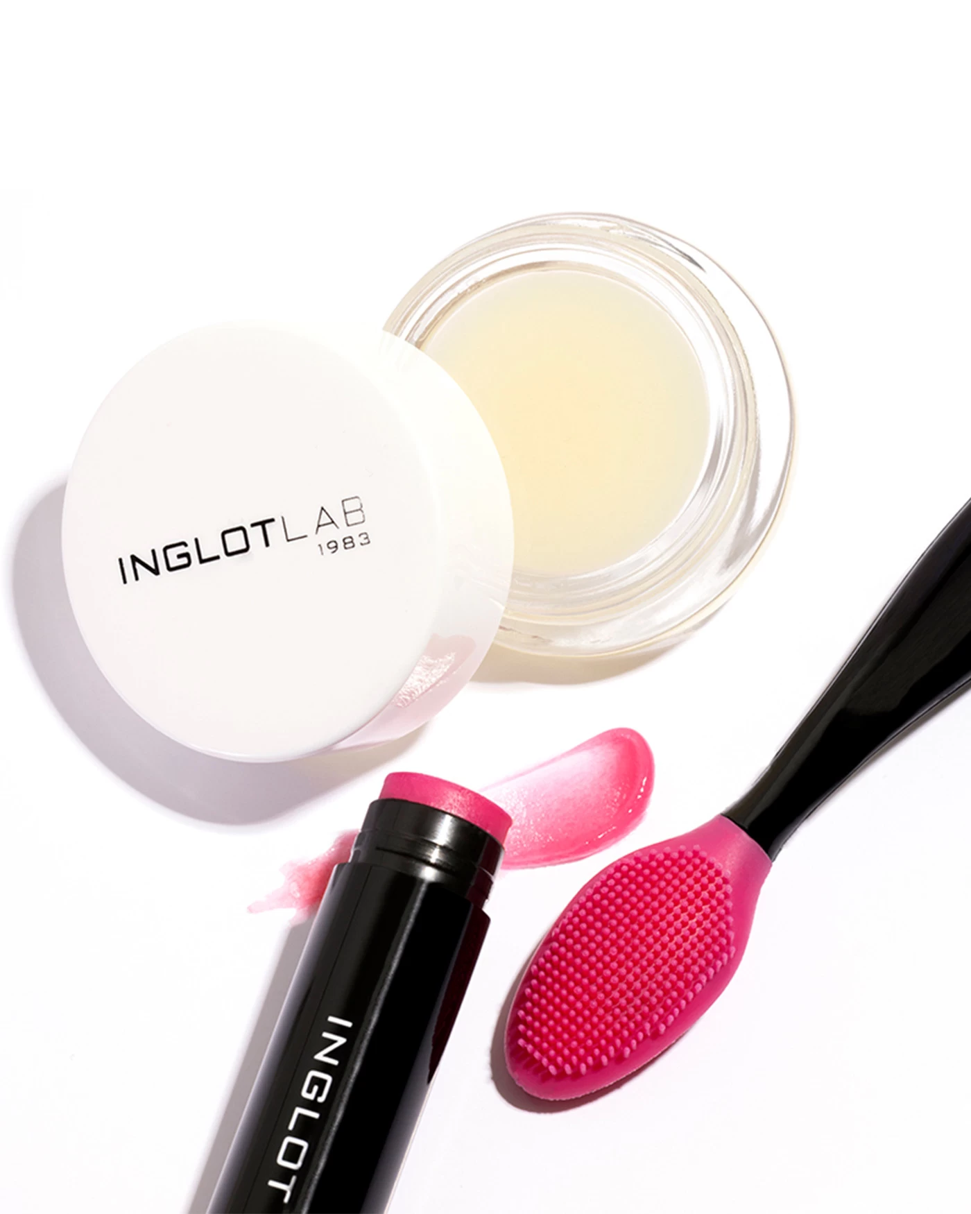 Chăm Sóc Môi Hoàn Hảo Trong Mùa Đông