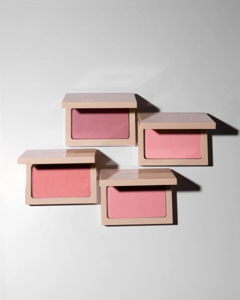 Hộp Phấn Má Hồng Freedom System Radiant Skin Face Blush 32 (Beige [2])
