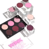 Bảng Phấn Mắt Sắc Hồng Quyến Rũ Playinn Eye Shadow Palette Wink Pink + Cọ Trang Điểm Mắt 8Ohp/S