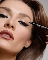 Combo Bút Kẻ Mắt Nước Không Lem Dễ Kẻ One Move Eyeliner 02 + Mascara Làm Dài Mi All Eye Desire Dành Cho Mi Ngắn