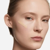 Combo Kem Nền Chống Nắng Đa Nhiệm Skin Focus Care Spf50 Light Olive 304  + Mút Trang Điểm Nền Blending Sponge - Beige